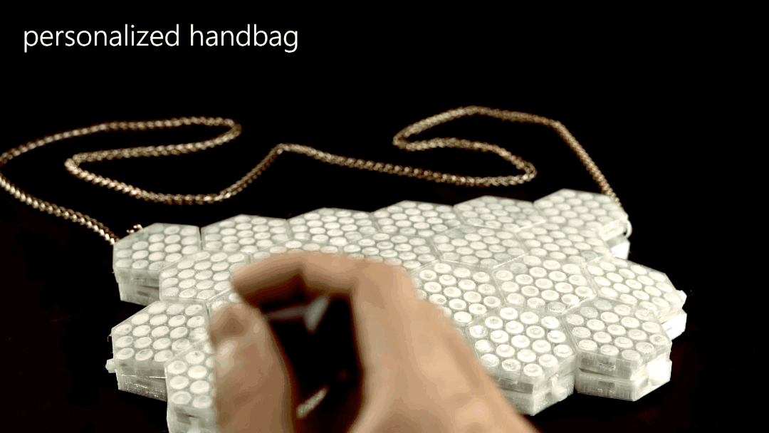 3D Magnetophoretic Display clip